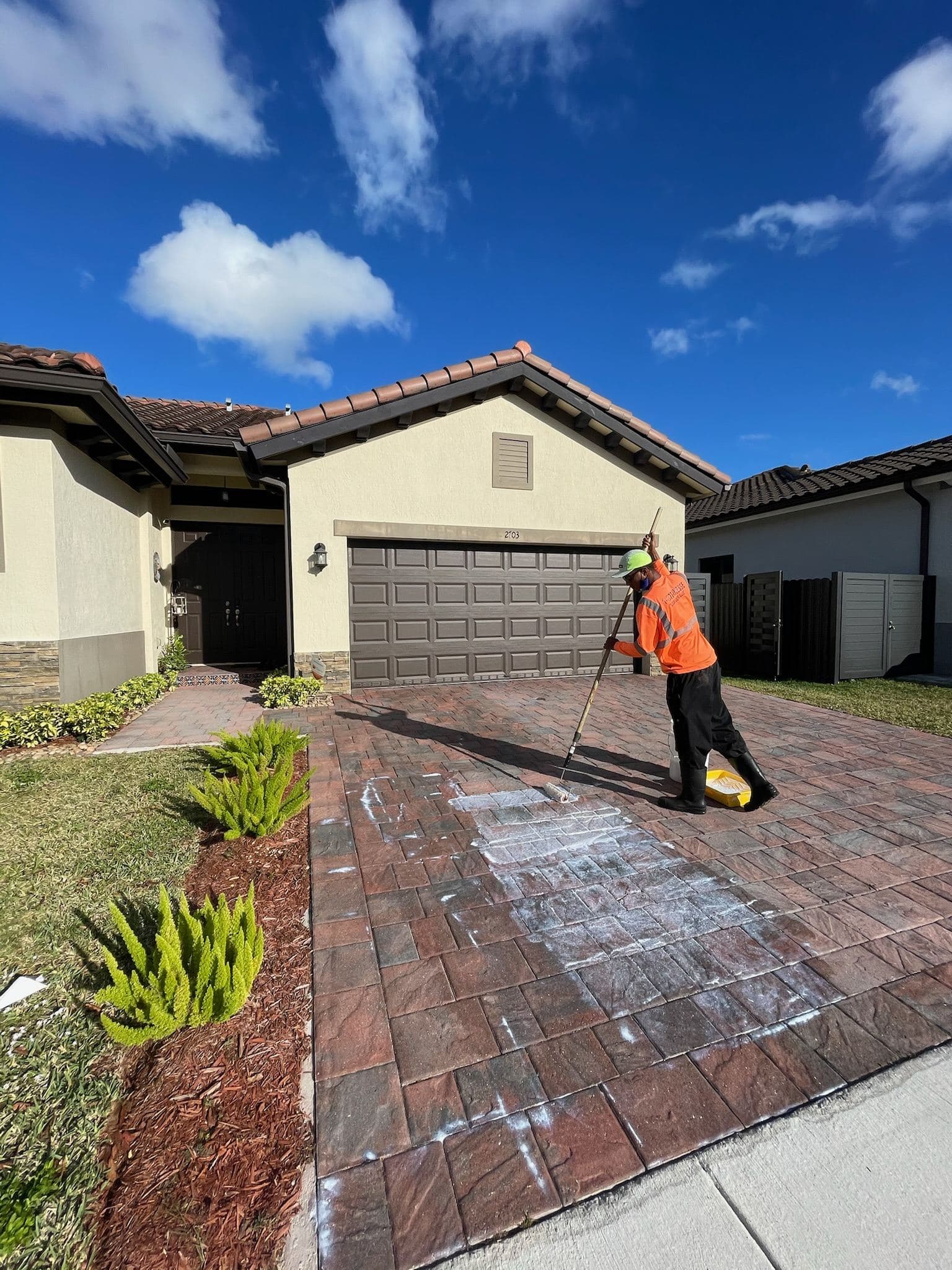 Paver Sealing & Sanding
